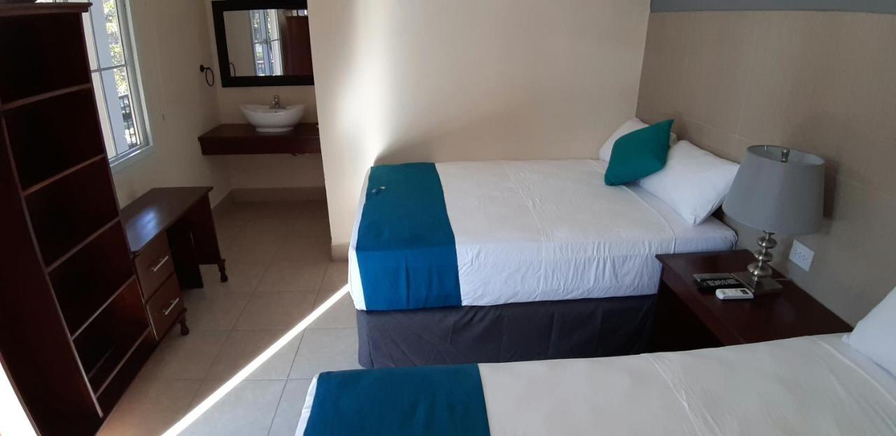 Hotel Real Del Rio ริโอดุลเซ ภายนอก รูปภาพ